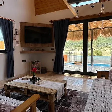 Koca Armut 2 Villa